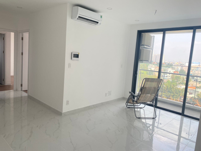 Căn hộ D'Lusso, Quận 2 Căn hộ D'Luso bàn giao nội thất cơ bản , view thoáng mát.