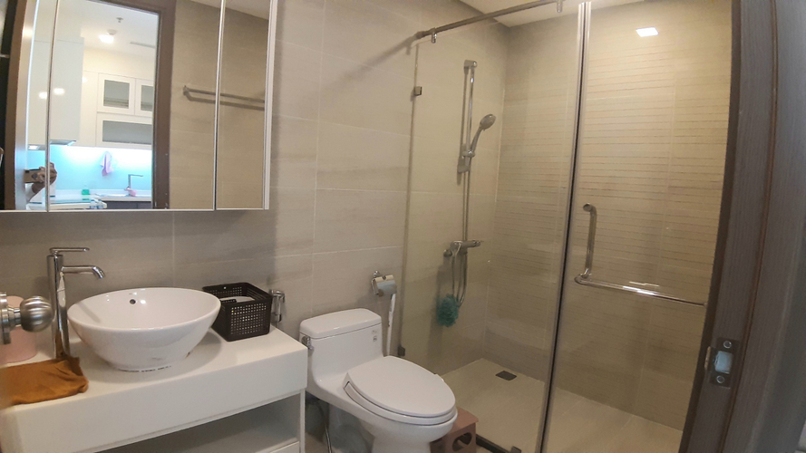 Studio Vinhomes Central Park, Quận Bình Thạnh Studio Vinhomes Grand Park tầng 30, bàn giao đầy đủ nội thất.