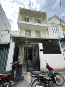 Nhà phố Đường Thạnh Lộc 26 3 tầng diện tích 52.4m² hướng đông nam pháp lý sổ hồng.