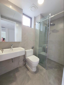 Căn hộ D'Lusso, Quận 2 Căn hộ D'Lusso tầng 6 thiết kế 2 phòng ngủ, ban công hướng Đông Nam.