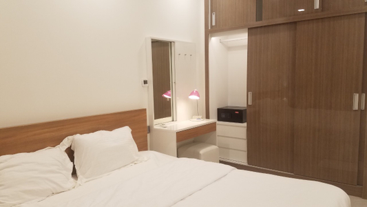 Căn hộ Vinhomes Golden River, Quận 1 Căn hộ Vinhomes Golden River tầng 22 có 1 phòng ngủ, đầy đủ nội thất.