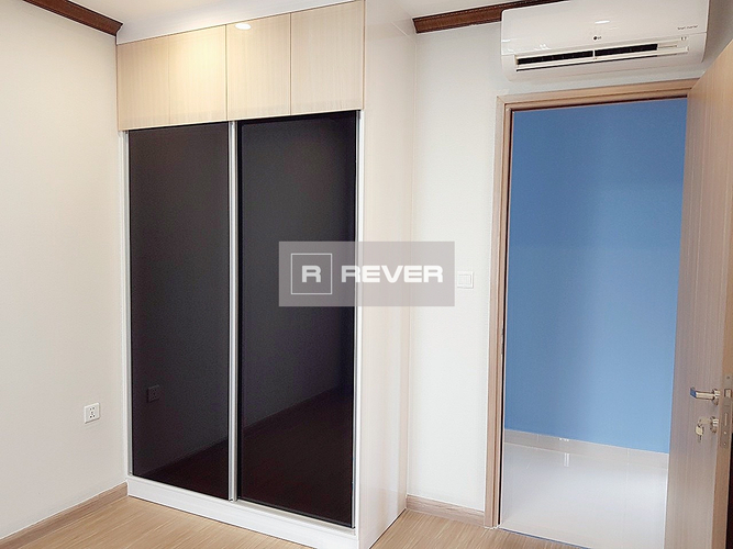  Căn hộ Vinhomes Grand Park nội thất cơ bản diện tích 81m²