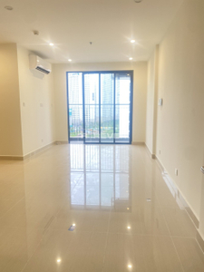 Căn hộ Vinhomes Grand Park hướng ban công đông nam không có nội thất diện tích 81.5m²