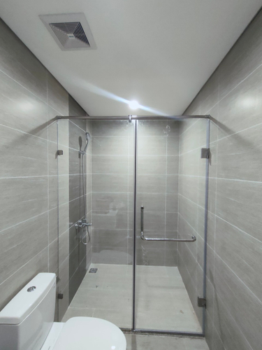  Căn hộ Vinhomes Grand Park hướng ban công tây bắc nội thất cơ bản diện tích 82.3m²