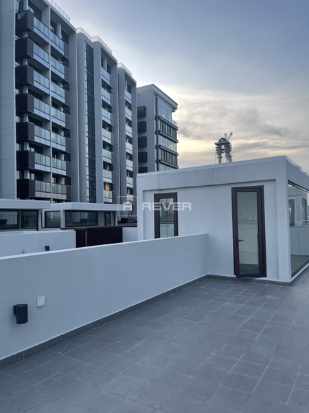 Căn hộ Duplex Sân Vườn The Metropole Thủ Thiêm hướng Đông Nam, diện tích 230m²