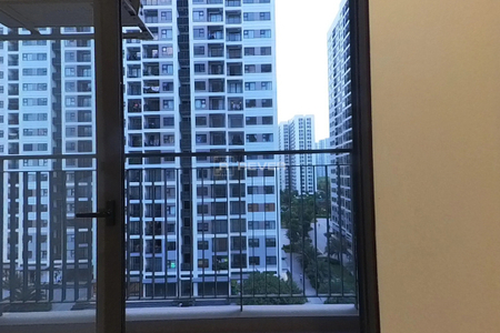  Căn hộ Vinhomes Grand Park hướng ban công nam nội thất cơ bản diện tích 46.5m²