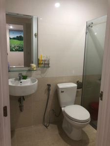 toilet căn hộ City Gate Căn hộ City Gate tầng cao view đón gió mát, đầy đủ nội thất.