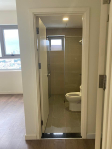 Căn hộ Lux Garden, Quận 7 Căn hộ Lux Garden tầng 13 ban công hướng Tây Bắc, nội thất cơ bản.