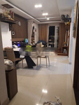Căn hộ Sky Center tầng 4 có 2 phòng ngủ, đầy đủ nội thất.