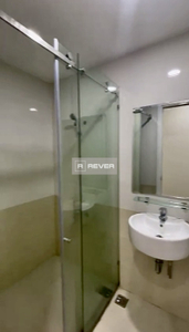  Căn hộ Diamond Riverside có phòng ngủ, nội thất cơ bản.