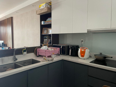  Căn hộ The Gold View hướng ban công tây bắc nội thất cơ bản diện tích 92m².