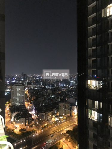 Căn hộ Vinhomes Golden River, Quận 1 Office-Tel Vinhomes Golden River diện tích 78.2m2, đầy đủ nội thất.