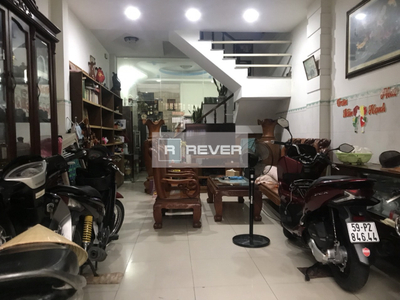 Nhà phố Quận 12 Nhà có cửa hướng Tây Nam, diện tích 98.1m2 rộng thoáng.