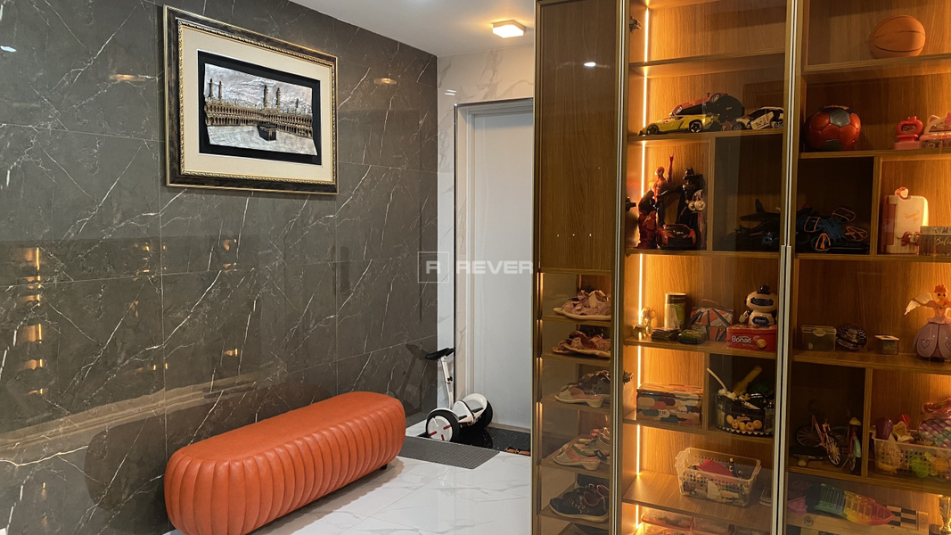 Căn hộ Xi Riverview Palace hướng ban công tây đầy đủ nội thất diện tích 145m².