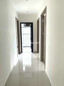  Căn hộ Vinhomes Grand Park hướng ban công tây bắc nội thất cơ bản diện tích 81.2m².