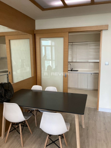  Căn hộ The Vista An Phú đầy đủ nội thất diện tích 140m².