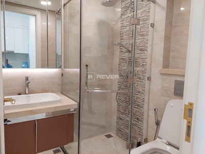  Office-tel  Vinhomes Golden River, diện tích 46 m²