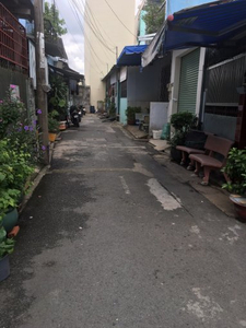 Nhà phố Quận Bình Tân Nhà phố thiết kế 1 trệt, 1 lầu diện tích 98.8m2 khu dân cư hiện hữu.