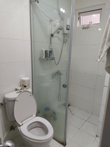 toilet căn hộ Topaz City Căn hộ Topaz City tầng 5 thiết kế 2 phòng ngủ, đầy đủ nội thất.