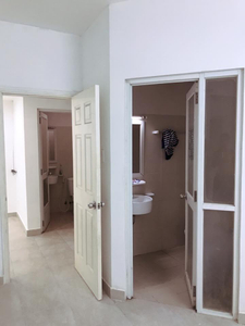 Căn hộ Ehome 3 Tân Phú Căn hộ Ehome 3 tầng thấp ban công hướng Bắc, không có nội thất