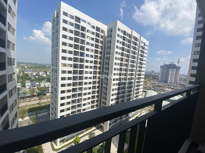  Căn hộ Vinhomes Grand Park hướng ban công đông bắc đầy đủ nội thất diện tích 46.9m².