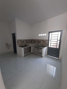 Nhà phố Quận Thủ Đức Nhà hẻm đường Linh Đông cửa hướng tây Bắc, khu dân cư sầm uất.