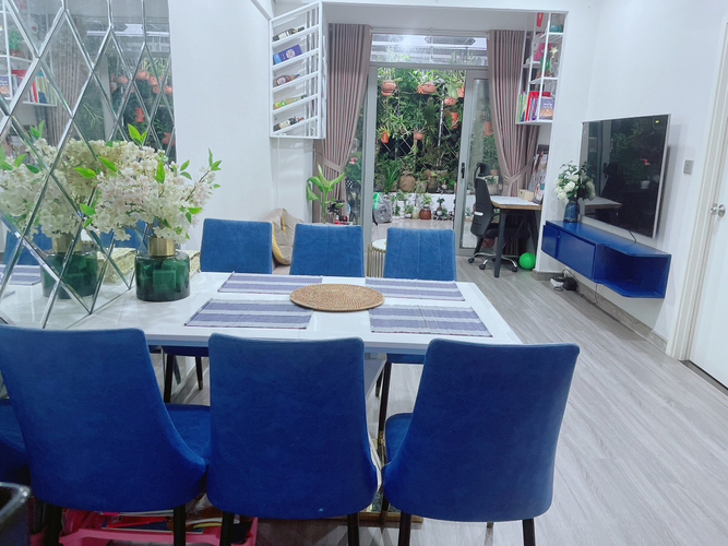 Căn hộ Lux Garden, Quận 7 Căn hộ Lux Garden diện tích 57m2, có 28m2 sân vườn.