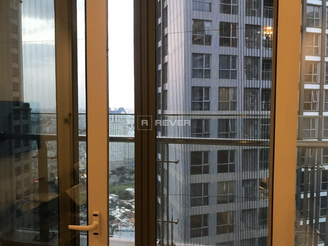  Căn hộ Vinhomes Central Park nội thất cơ bản diện tích 111.2m²