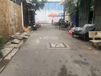 Nhà phố Quận Bình Tân Nhà thiết kế 1 trệt, 1 lửng diện tích 49.6m2, cửa hướng Đông Nam mát mẻ.