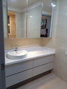 Căn hộ Saigon Pearl, Quận Bình Thạnh Căn hộ Saigon Pearl tầng 22 có 3 phòng ngủ, bàn giao đầy đủ nội thất.