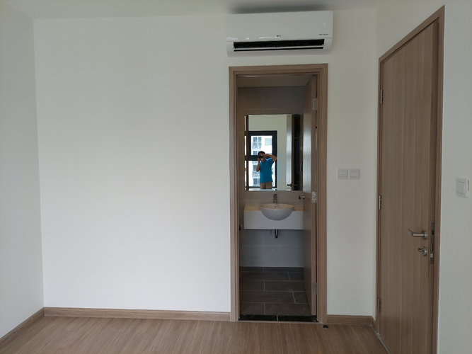  Căn hộ Vinhomes Grand Park hướng ban công đông nam nội thất cơ bản diện tích 59.3m²