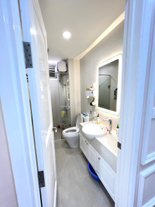  Căn hộ Saigon Mia tầng cao view thoáng mát, đầy đủ nội thất.