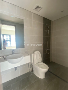 z4385681209083_74d2b95ef5d4e13157e2e86c5178de23.jpg Căn hộ Vinhomes Grand Park hướng ban công tây bắc không có nội thất diện tích 59m²