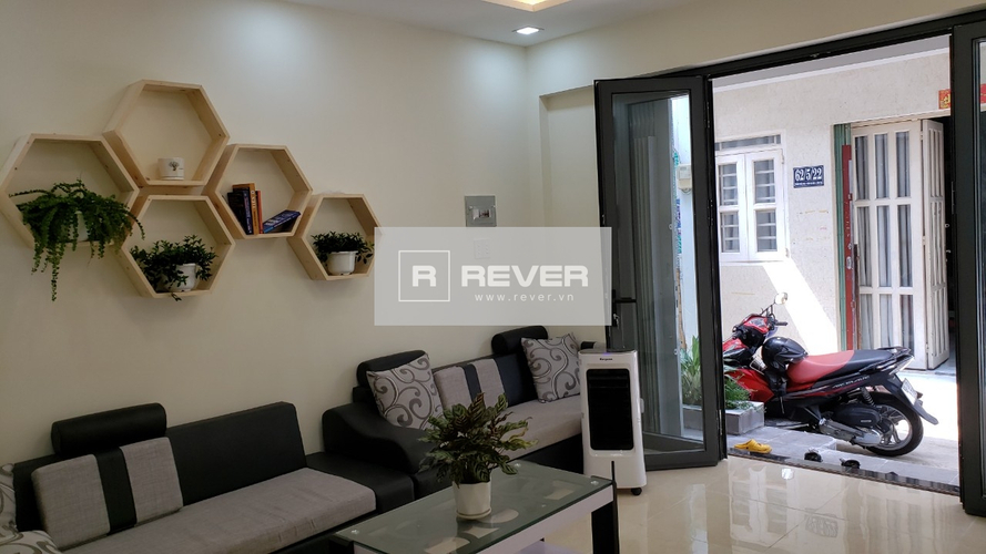  Nhà có 2 mặt tiền hẻm xe ba gác đường Trương Phan Phước, diện tích đất 44.2m2.