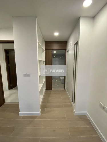 Căn hộ Kingdom 101, Quận 10 Căn hộ Kingdom 101 hướng ban công đông bắc nội thất cơ bản diện tích 77.3m²