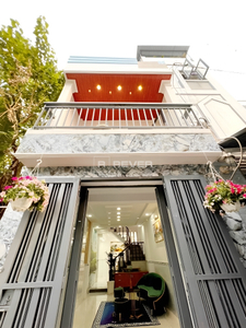 Nhà phố Đường Nguyễn Tư Giản 2 tầng diện tích 40m².