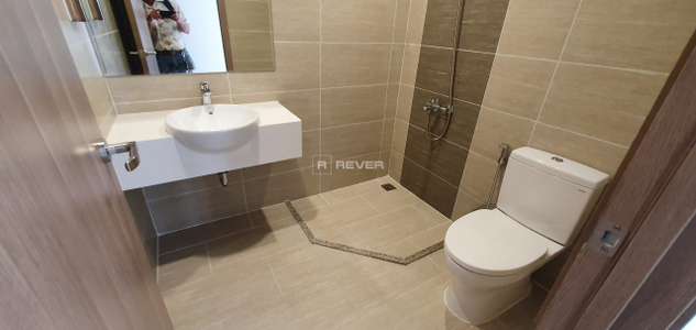  Căn hộ Vinhomes Grand Park hướng ban công tây bắc nội thất cơ bản diện tích 67.8m².