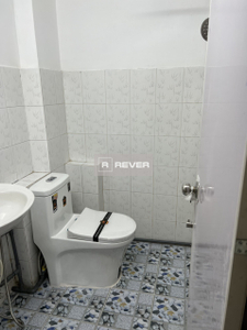 Nhà phố Quận Bình Tân Nhà phố thiết kế 1 trệt, 1 lầu diện tích đất 70.3m2, hẻm xe tải quay đầu.