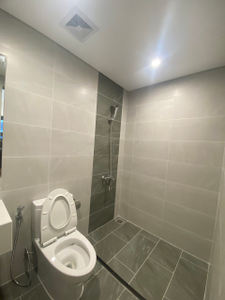  Căn hộ Vinhomes Grand Park hướng ban công đông nam nội thất cơ bản diện tích 85.2m².