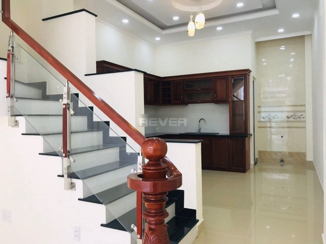 Nhà phố Quận Thủ Đức Nhà phố thiết kế 1 trệt, 3 lầu có sân thượng view Landmark 81 tuyệt đẹp.