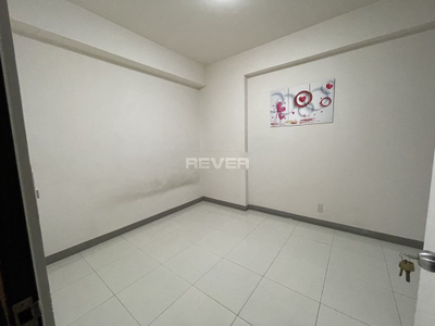 Căn hộ Sky 9, Quận 9 Căn hộ Sky 9 tầng thấp cửa hướng Bắc, nội thất cơ bản.