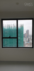  Căn hộ Soho Residence hướng ban công đông bắc nội thất cơ bản diện tích 58.5m²