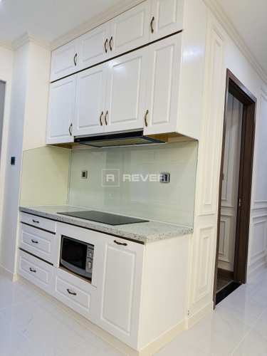  Căn hộ Vinhomes Central Park hướng ban công tây nam đầy đủ nội thất diện tích 84.7m².