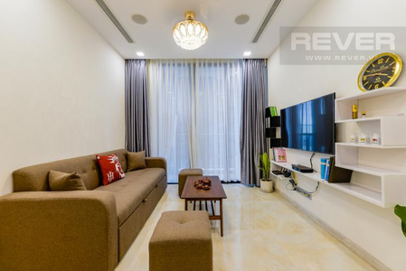 Officetel Vinhomes Golden River view thoáng mát, đầy đủ nội thất.