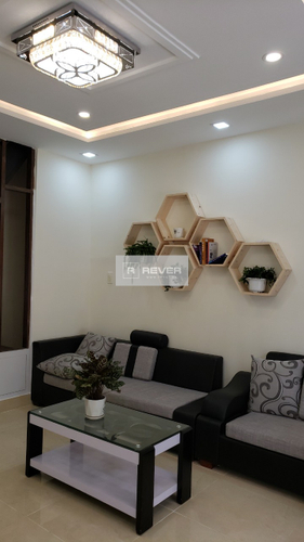  Nhà có 2 mặt tiền hẻm xe ba gác đường Trương Phan Phước, diện tích đất 44.2m2.