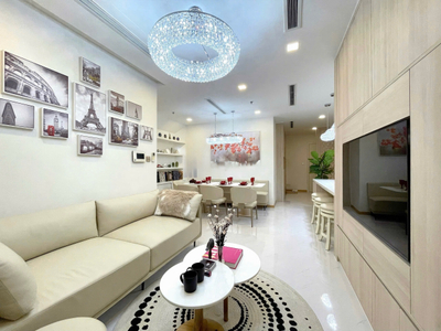 Quản lý 100% giỏ hàng mua bán giá tốt tại Vinhomes Central Park (1-2-3-4 PN, Penthouse, LM81). LH 0768892255