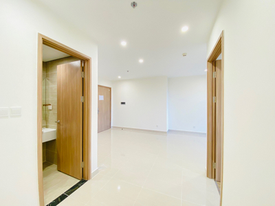 583F5200-CB7A-4000-BBE0-A8263DD0B994-52489-0000051A989A054B.jpg Căn hộ Vinhomes Grand Park hướng ban công đông nam không có nội thất diện tích 81.2m²