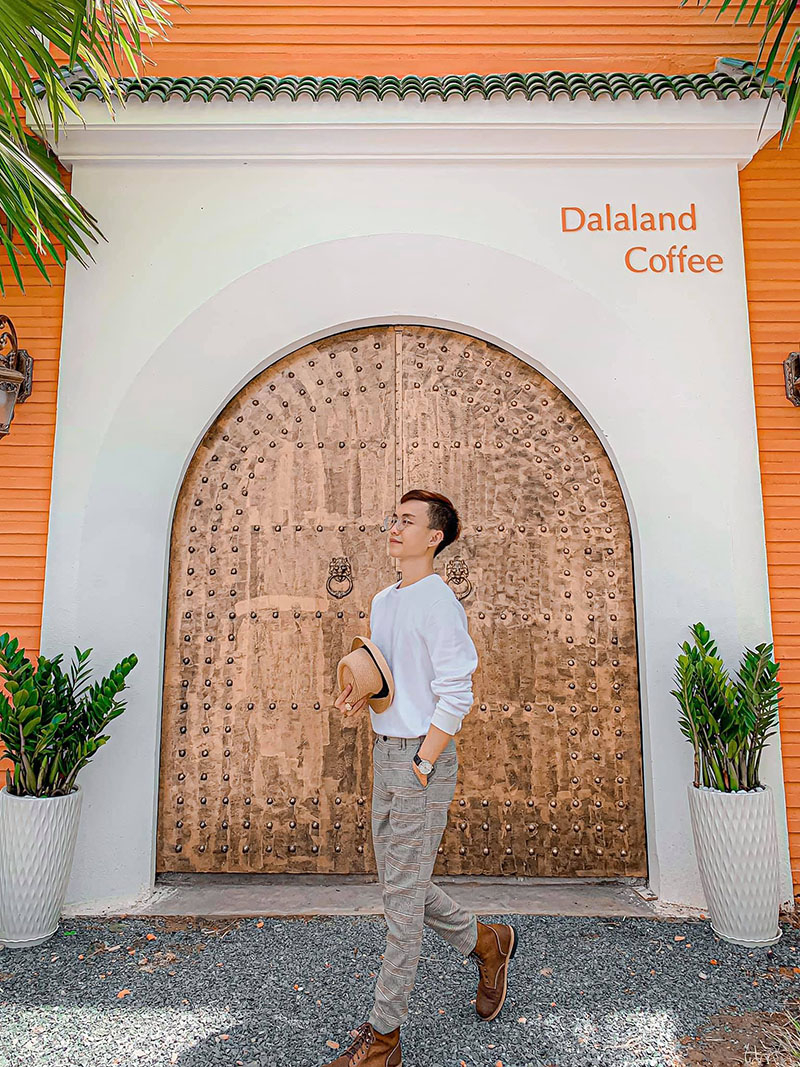 dalaland-coffee-saigon-1.jpg