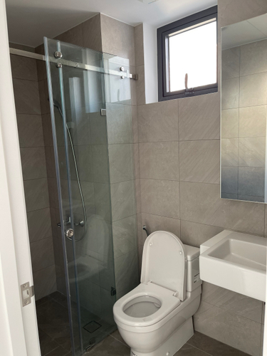  Căn hộ D'Lusso hướng ban công tây nam nội thất cơ bản diện tích 79.1m²