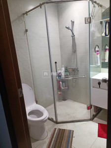  Căn hộ Vinhomes Central Park hướng ban công đông bắc đầy đủ nội thất diện tích 72.8m².